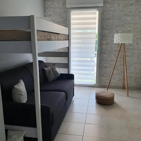 Presqu'ile Proche De La Parking Prive Apartamento