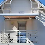 Presqu'ile Proche De La Parking Prive Apartmán
