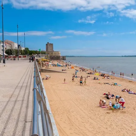 studio presqu'île Fouras proche de la plage parking privé *